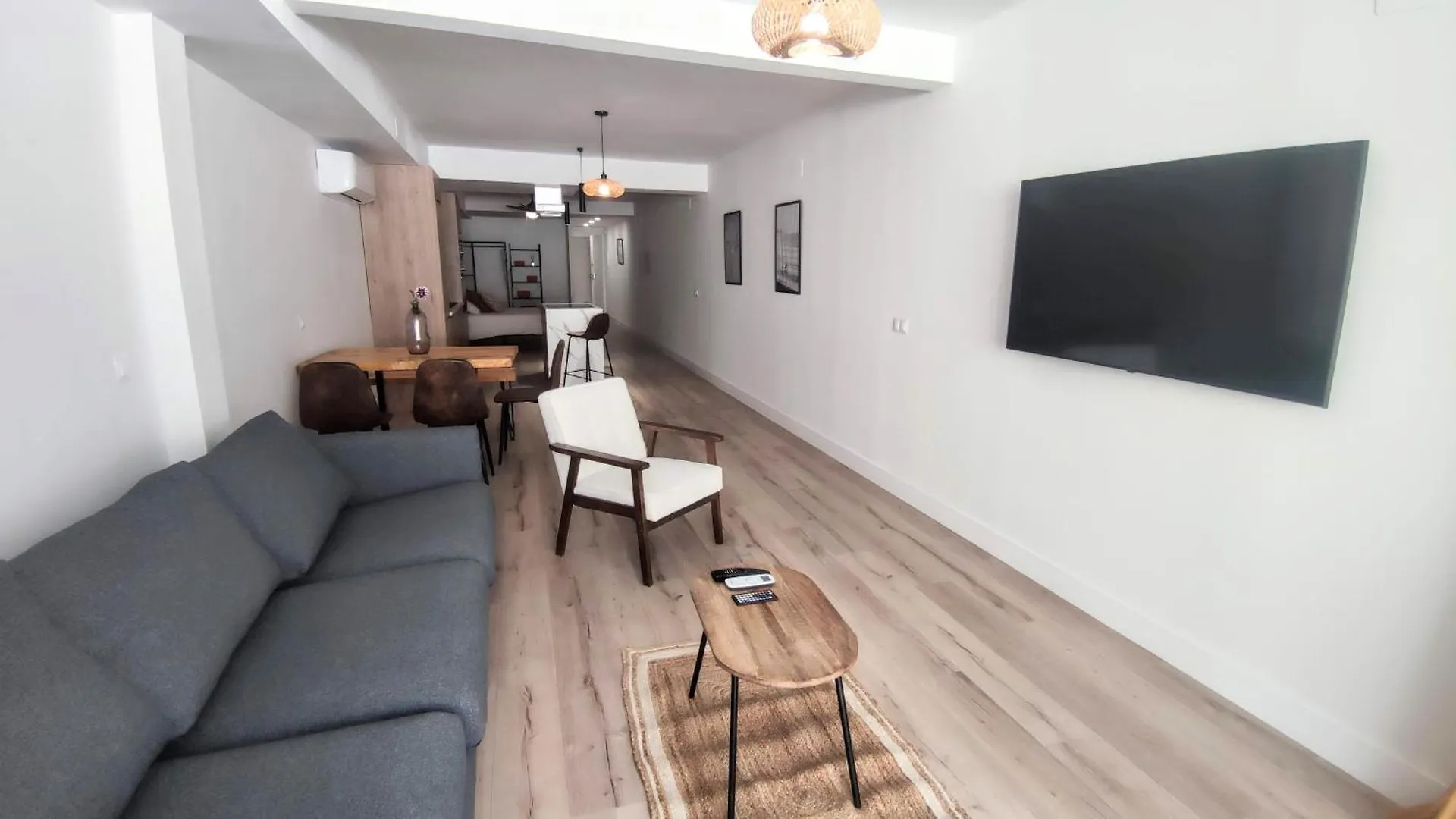 San Miguel Deluxe II - Torremolinos Apartment